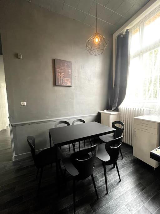 Agreable Maison De Ville Dans La Plus Belle Avenue 올리언스 외부 사진