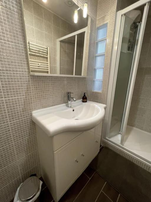 Agreable Maison De Ville Dans La Plus Belle Avenue 올리언스 외부 사진
